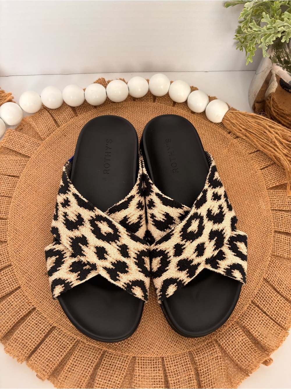 Rothy’s The Weekend Slide Sandy Cat Black Womens Size 7 - Picture 4 of 12